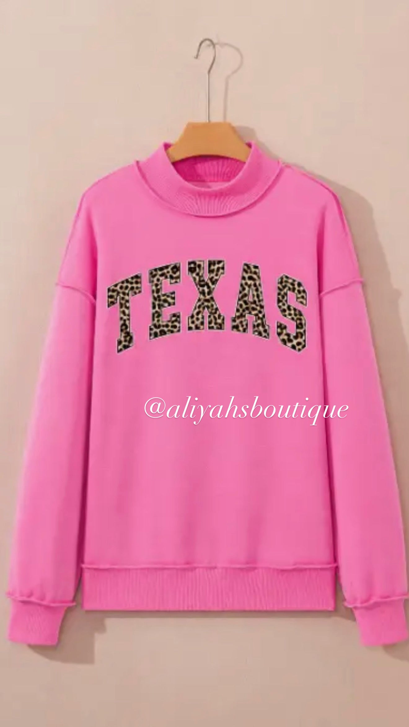 Exclusive Texas mockneck