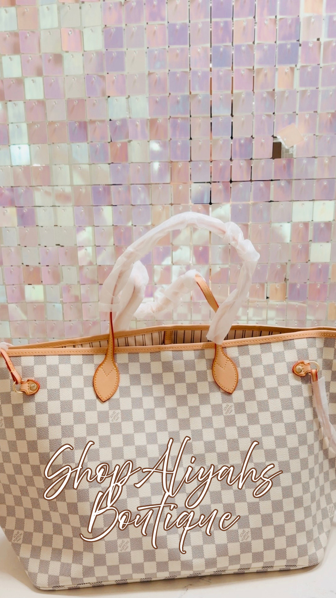 Large Carry around TOTE